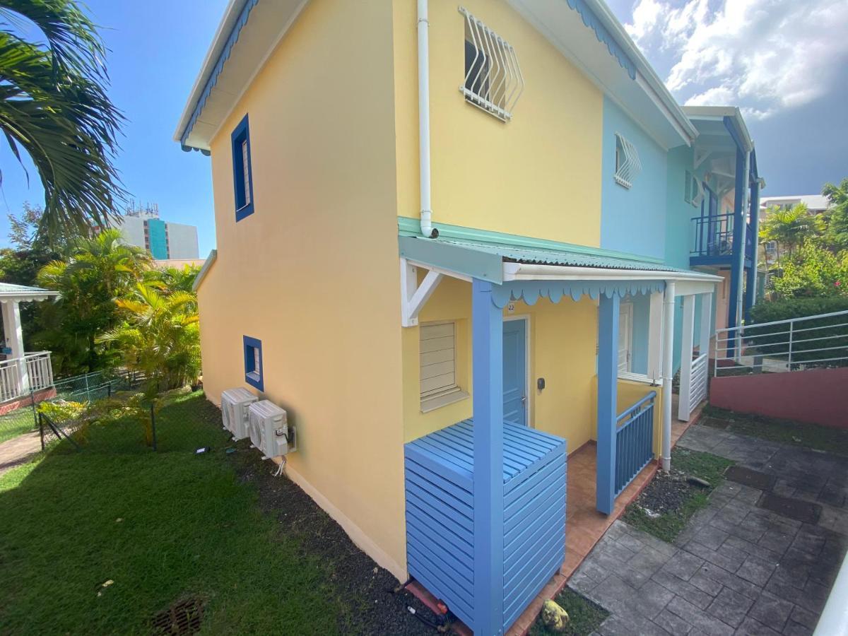 Maison Mitoyenne , Piscine,Citerne, Jardin, Parking, Plage Le Gosier  Kültér fotó